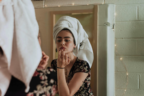 Whip Your Skin Into Shape With These Morning and Night Skincare Rituals!